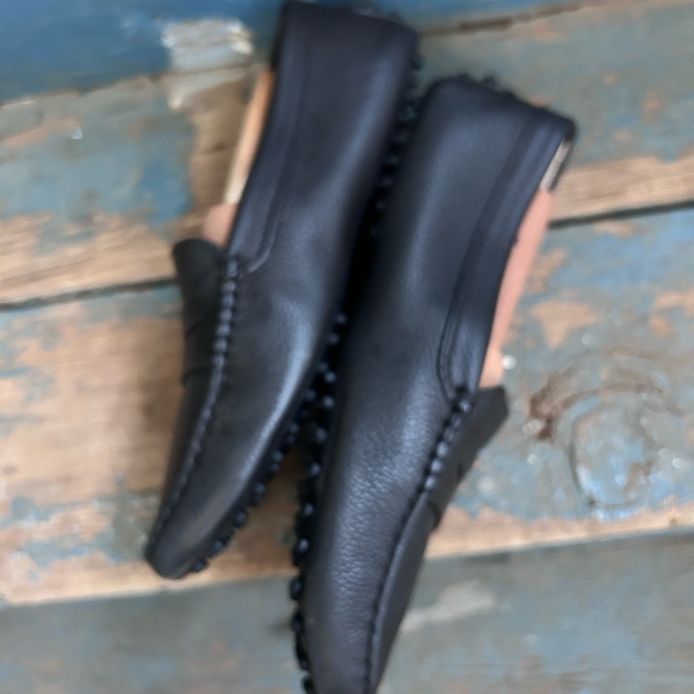 TODS Driving Loafer - Picture 6 of 16